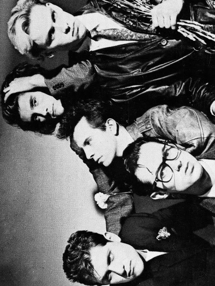 profile amantes de lola